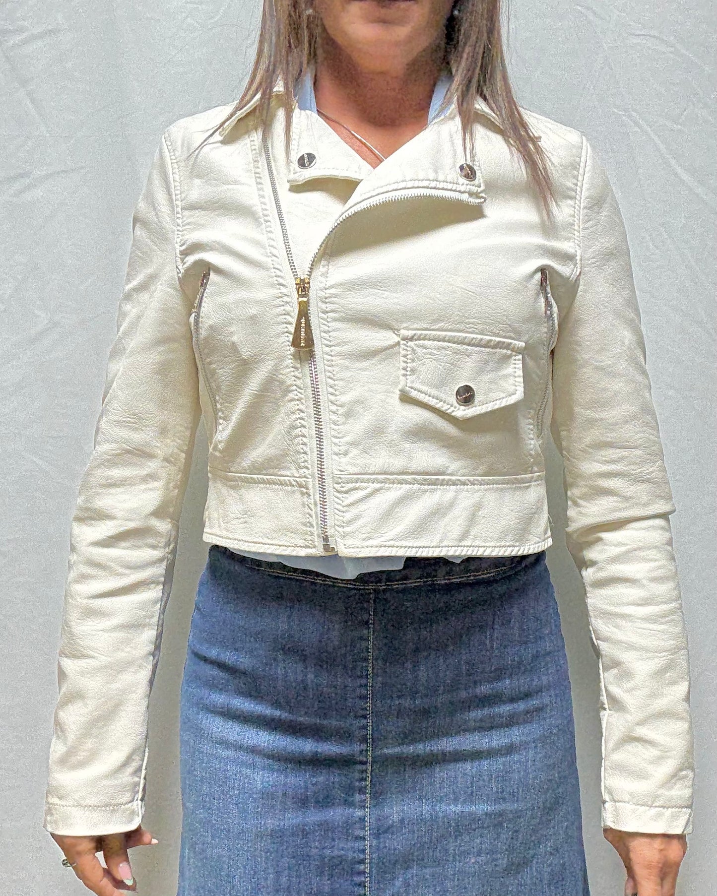 Chiodo eco pelle bianco, Markup corto