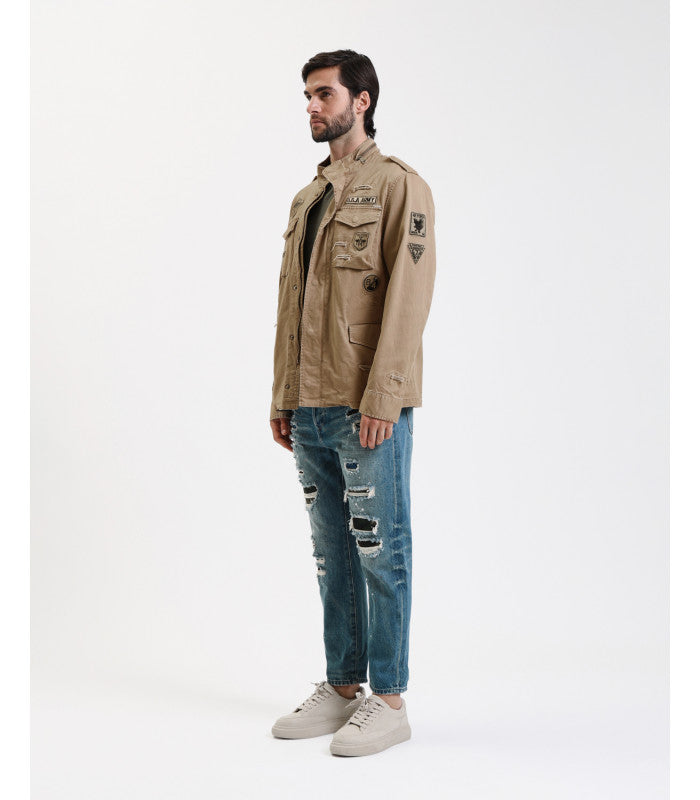 JACKET CON PATCH