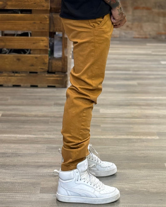 Pantaloni chino Lyle & Scott