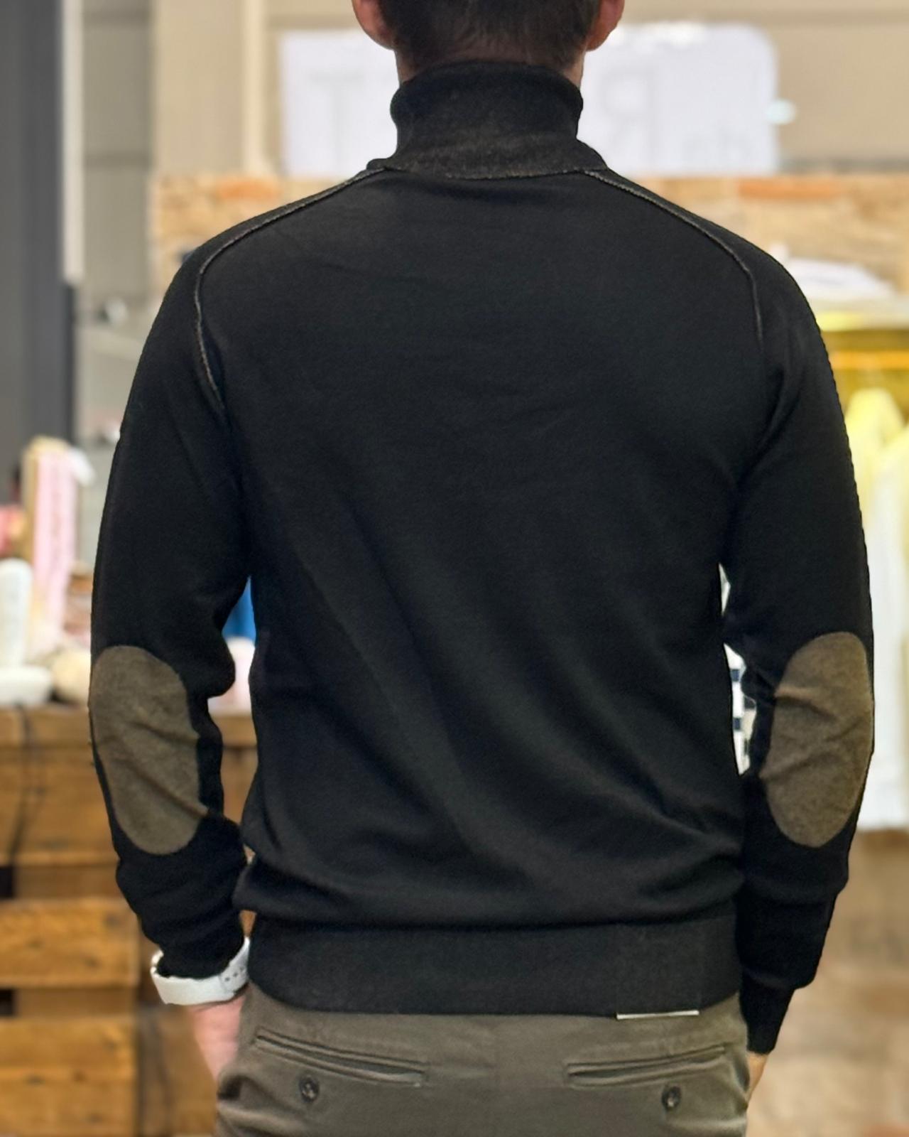 Maglia collo alto Markup