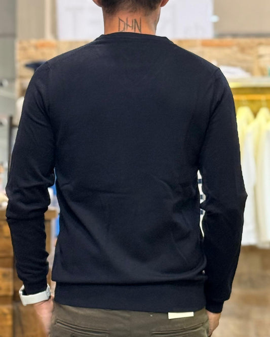 Maglia Uomo Scollo a V Elegante