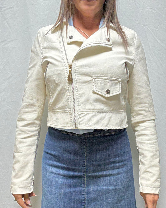 Chiodo eco pelle bianco, Markup corto