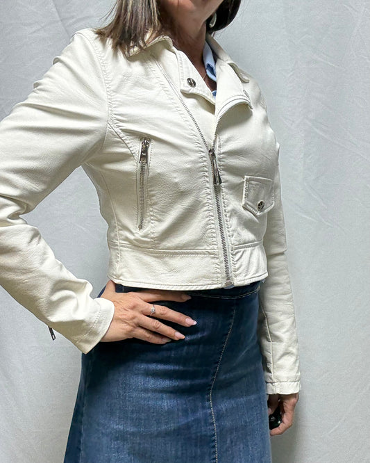 Chiodo eco pelle bianco, Markup corto
