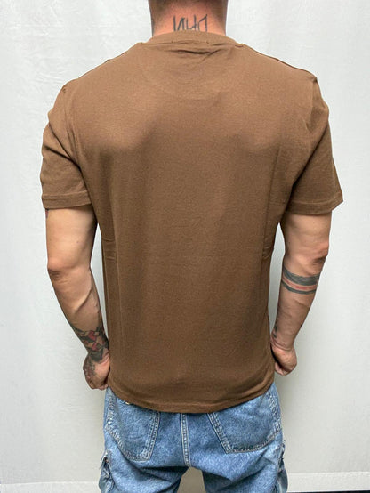 T-shirt Markup manica corta